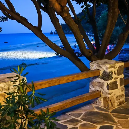 The Sea Rock House * Agioi Saranta