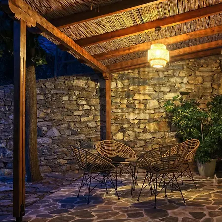 Holiday home The Sea Rock House