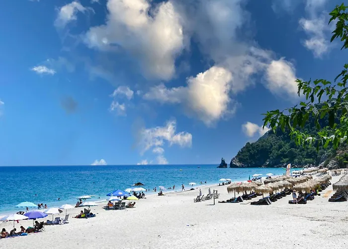 The Sea Rock House Agioi Saranta