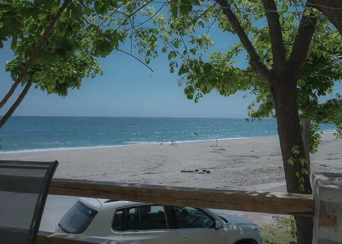 The Sea Rock House Agioi Saranta