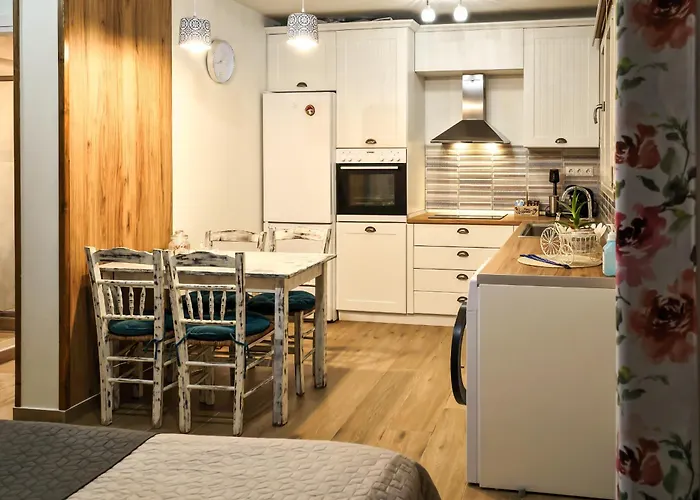 The Sea Rock House بيت للعطل